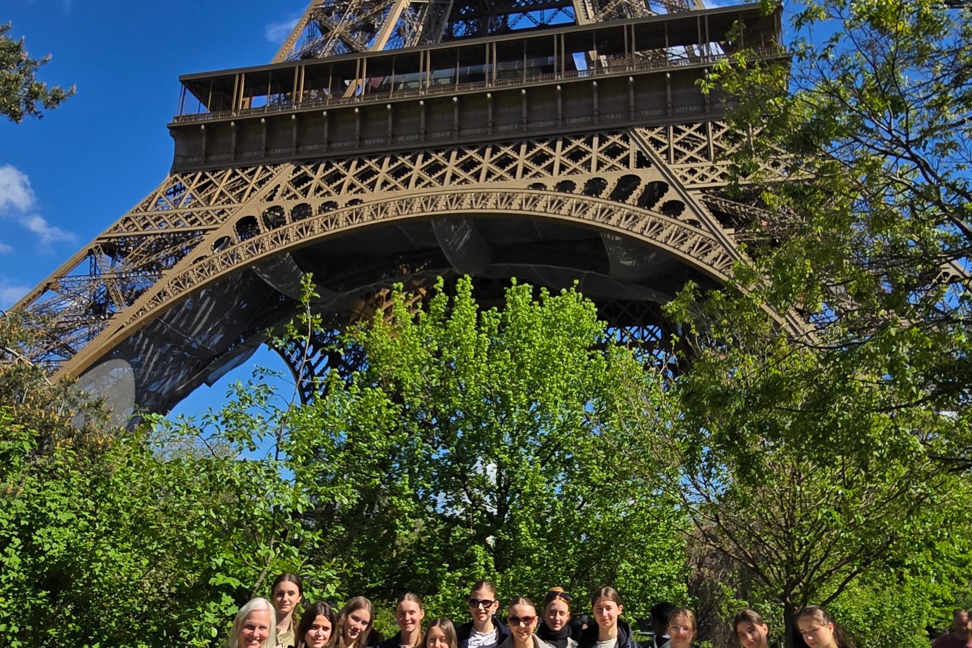 Eiffelturm Parisaustausch