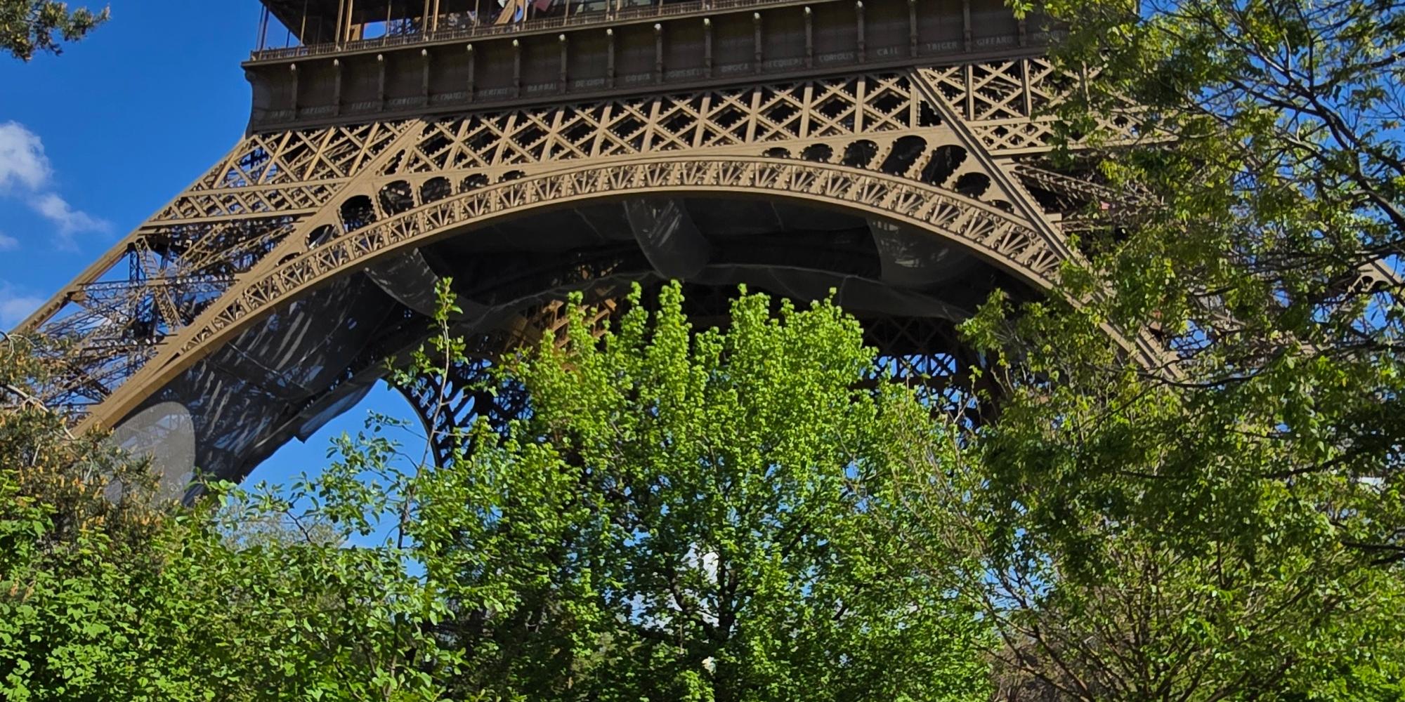 Eiffelturm Parisaustausch